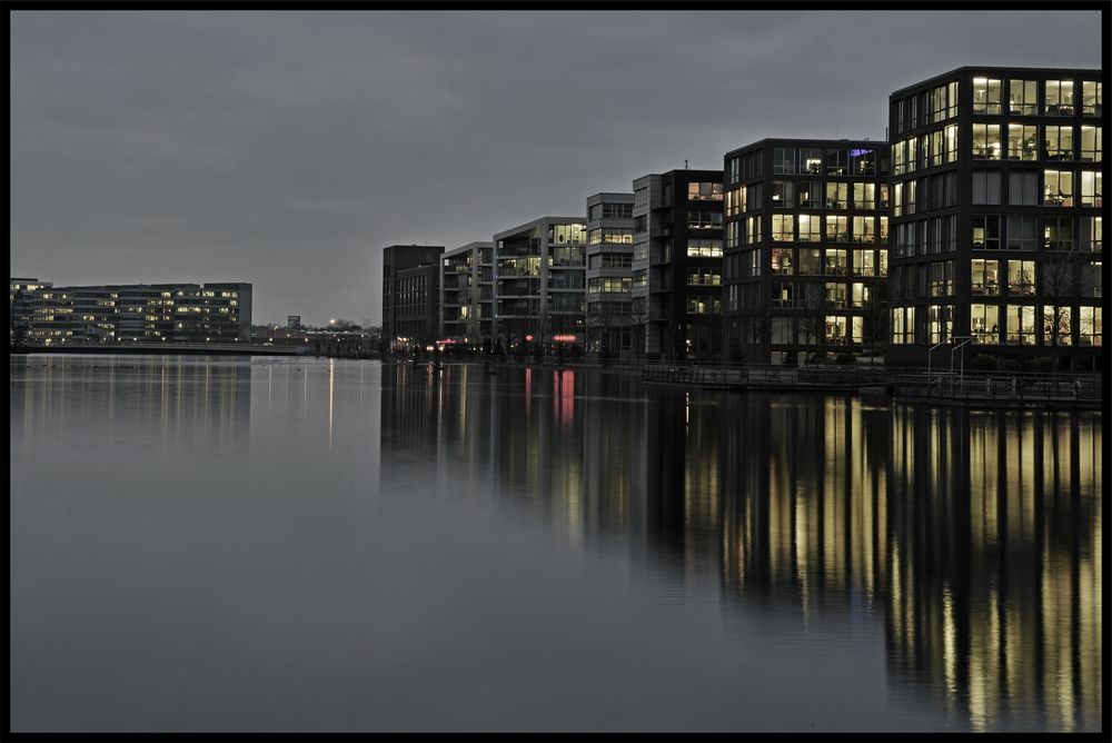 Colours of Duisburg 28 - Nacht