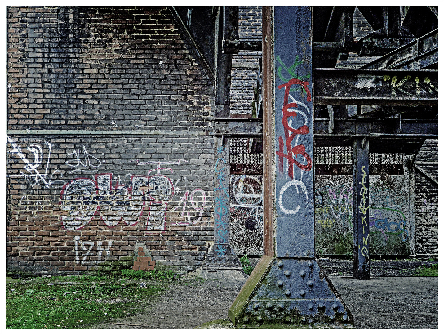 Colours of Duisburg 39 - Verschachtelt