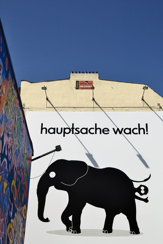 Colours of St. Pauli 10 - hauptsache wach!