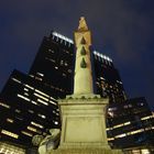 columbus säule bei nacht