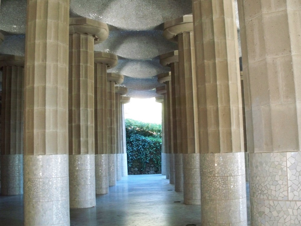 columnas de gaudi