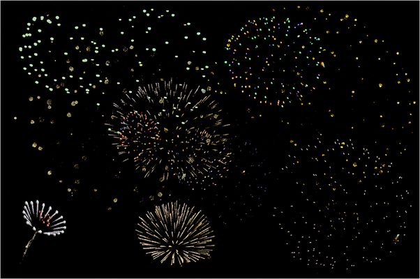 Fireworks Pictures &amp; Photos
