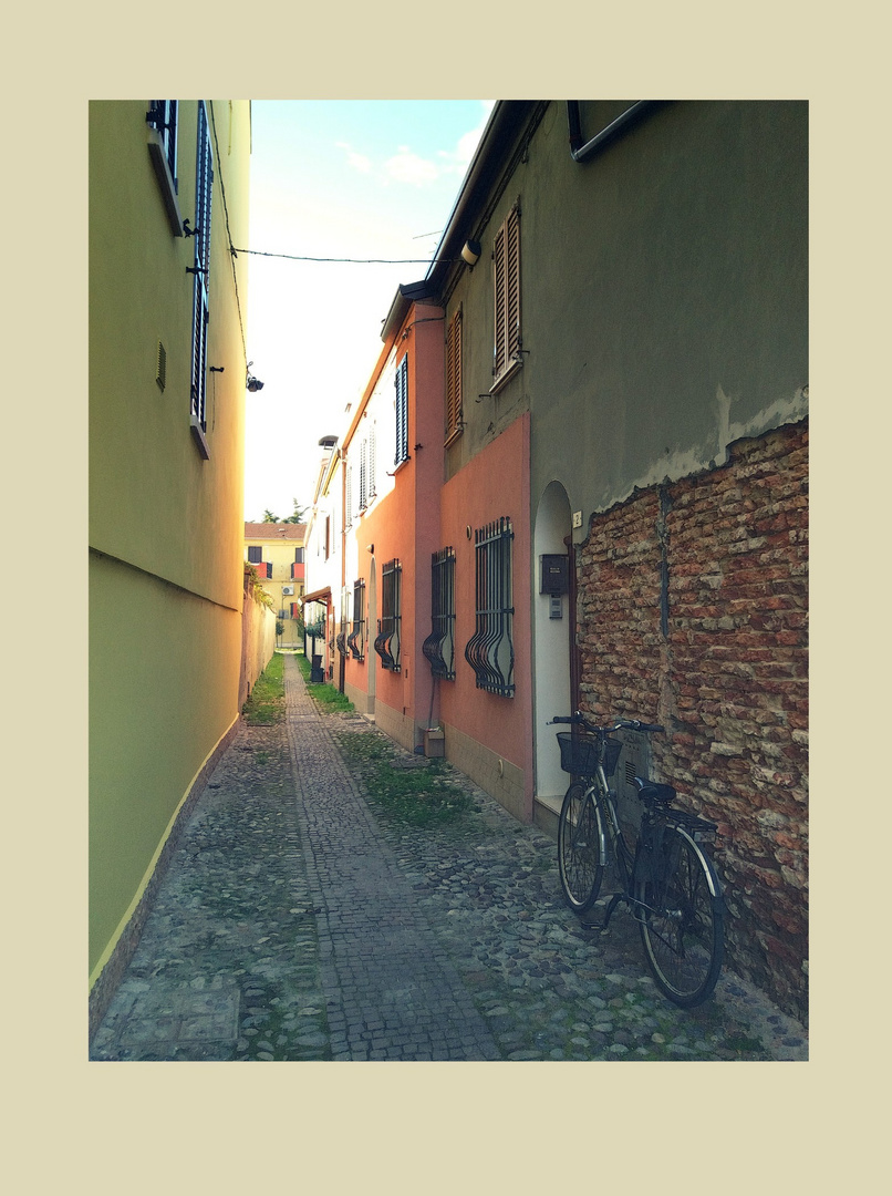 COmacchio..un vicolo e i suoi colori...