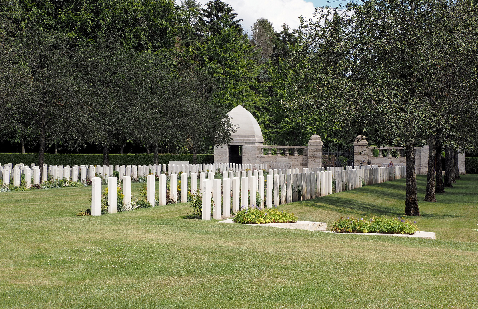 Commonwealth War Graves 