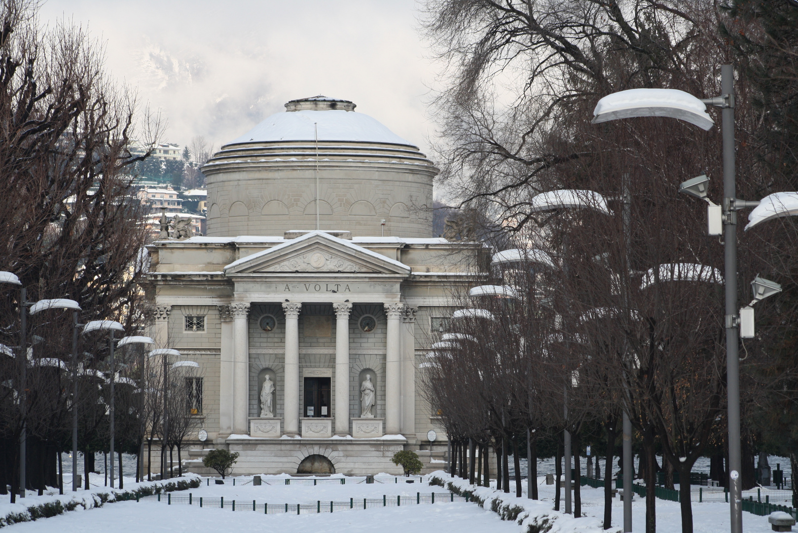 Como tempio Voltiano