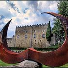 Como un toro... (Castillo de Montesquiu)