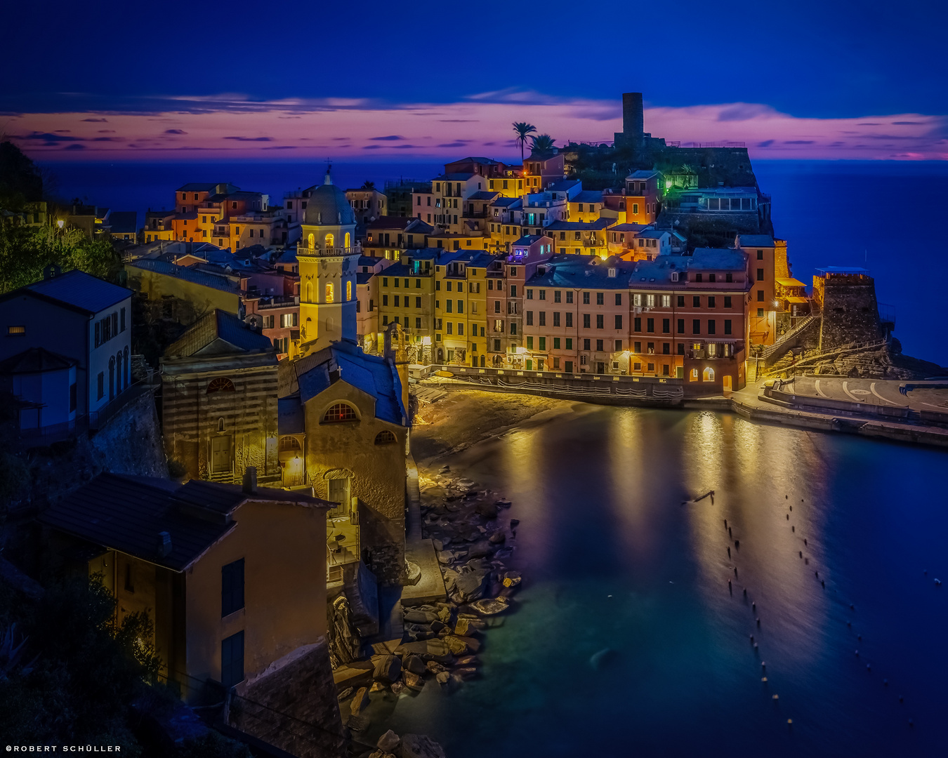 Comune di Vernazza im Zwielicht