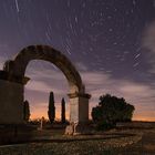 Con nocturnidad y alevosía.