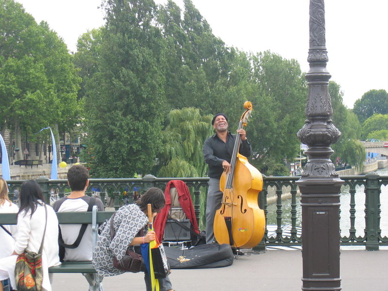 concert en bord de Seine