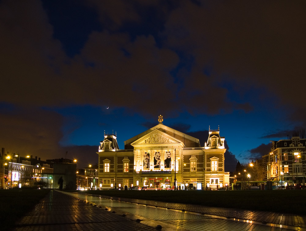 Concertgebouw Amsterdam at dusk, version 2