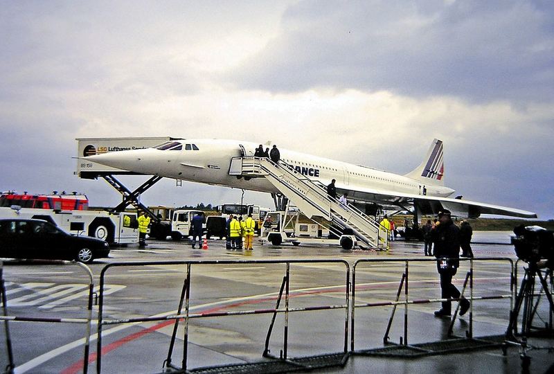 Concorde (1:1 Diaduplikat mit der Coolpix 8700 Makroeinstellung und Fremdlicht)