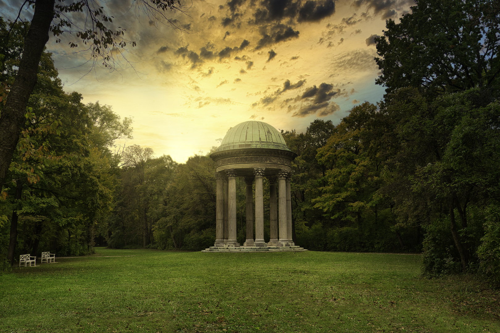 Concordia Tempel Schloss Laxenburg