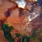 concrétions minérales d'un Geyser