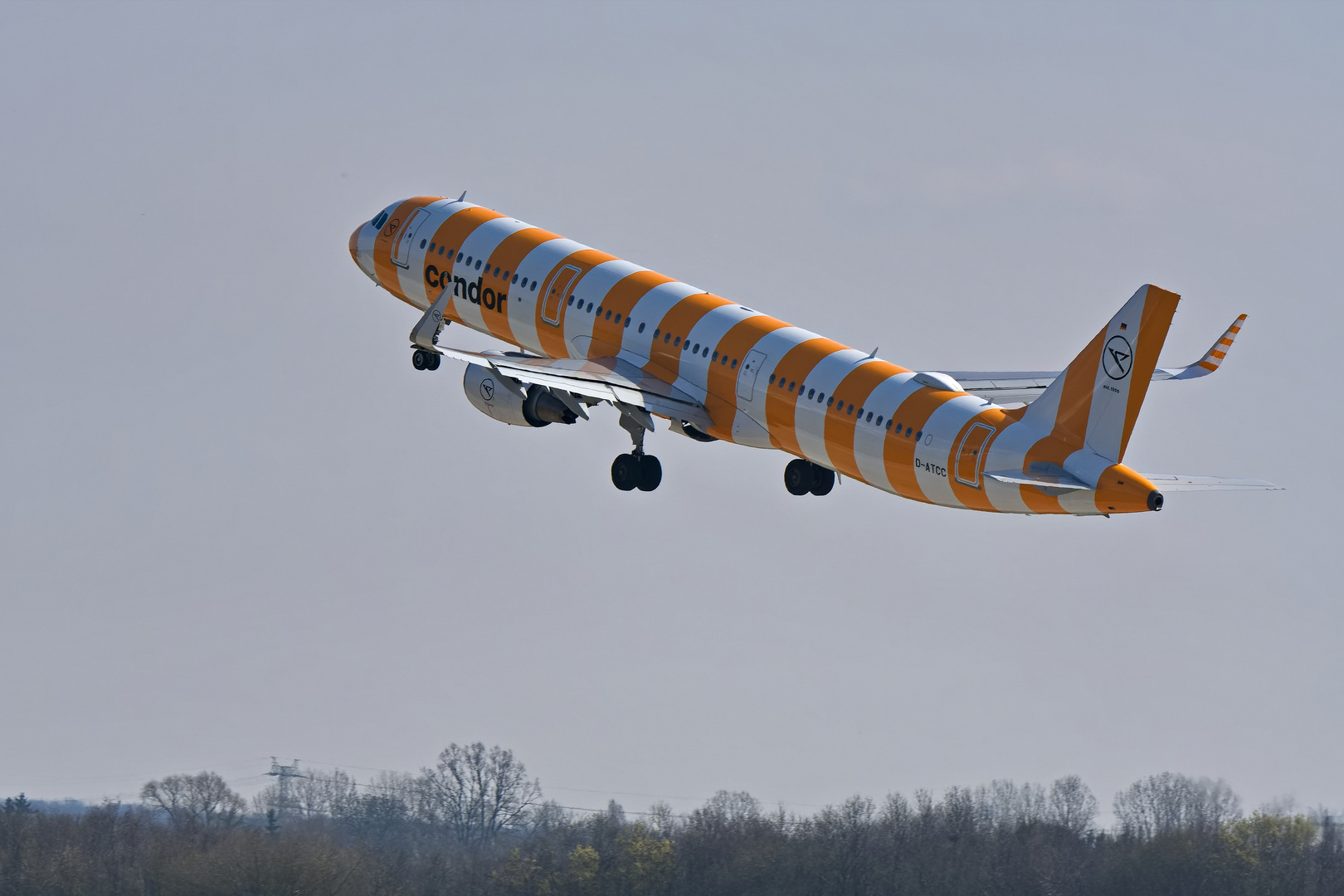 Condor  Airbus A321