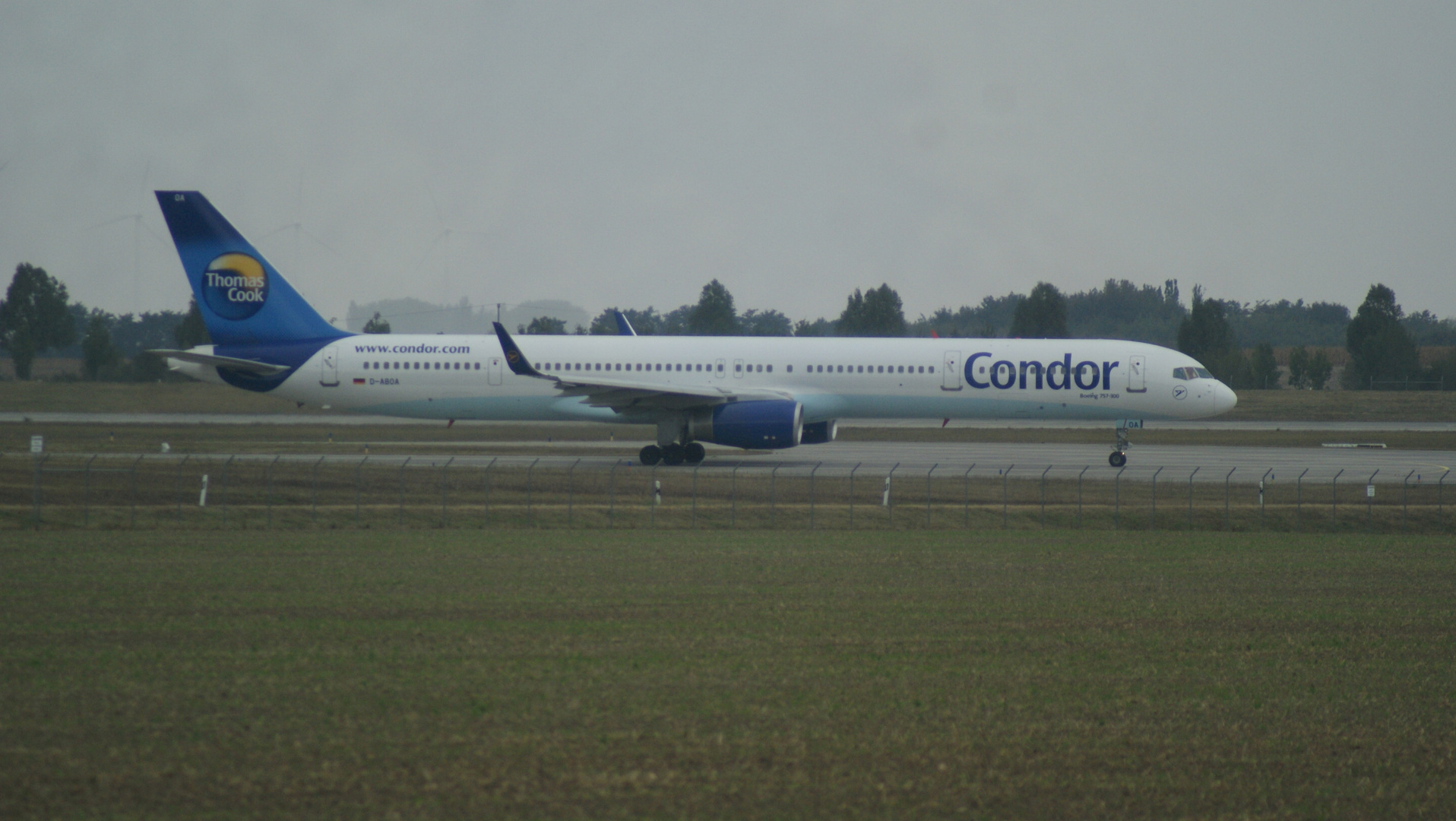 Condor B757-200