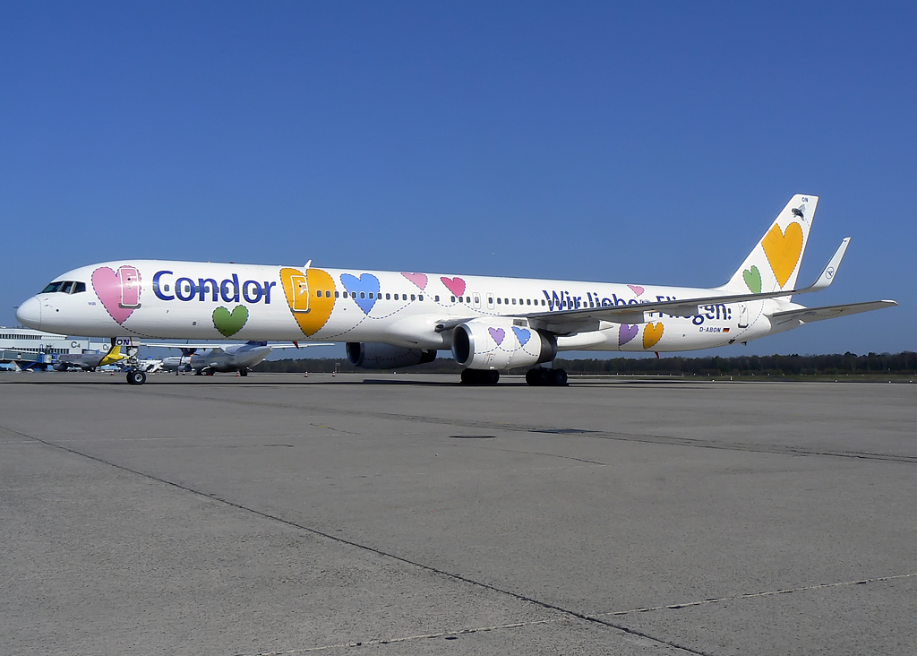 Condor Boeing 757-330 D-ABON #2