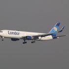 CONDOR Boeing 767-330 (W)