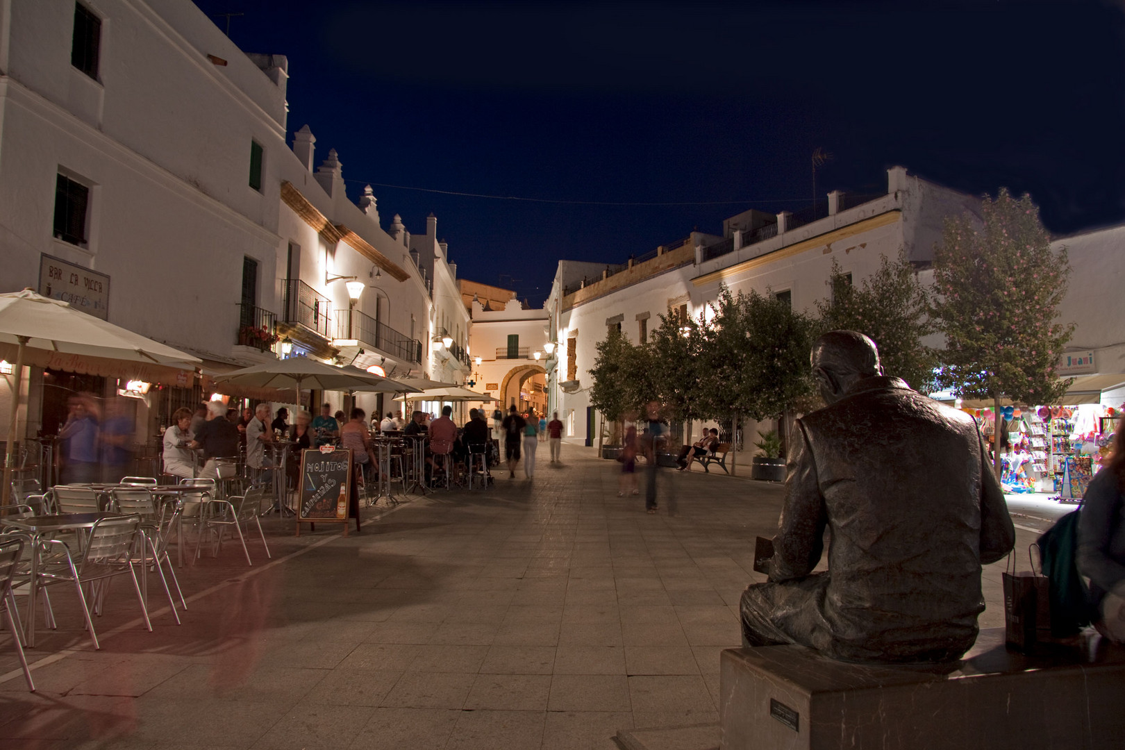 Conil-Marktplatz-Nacht