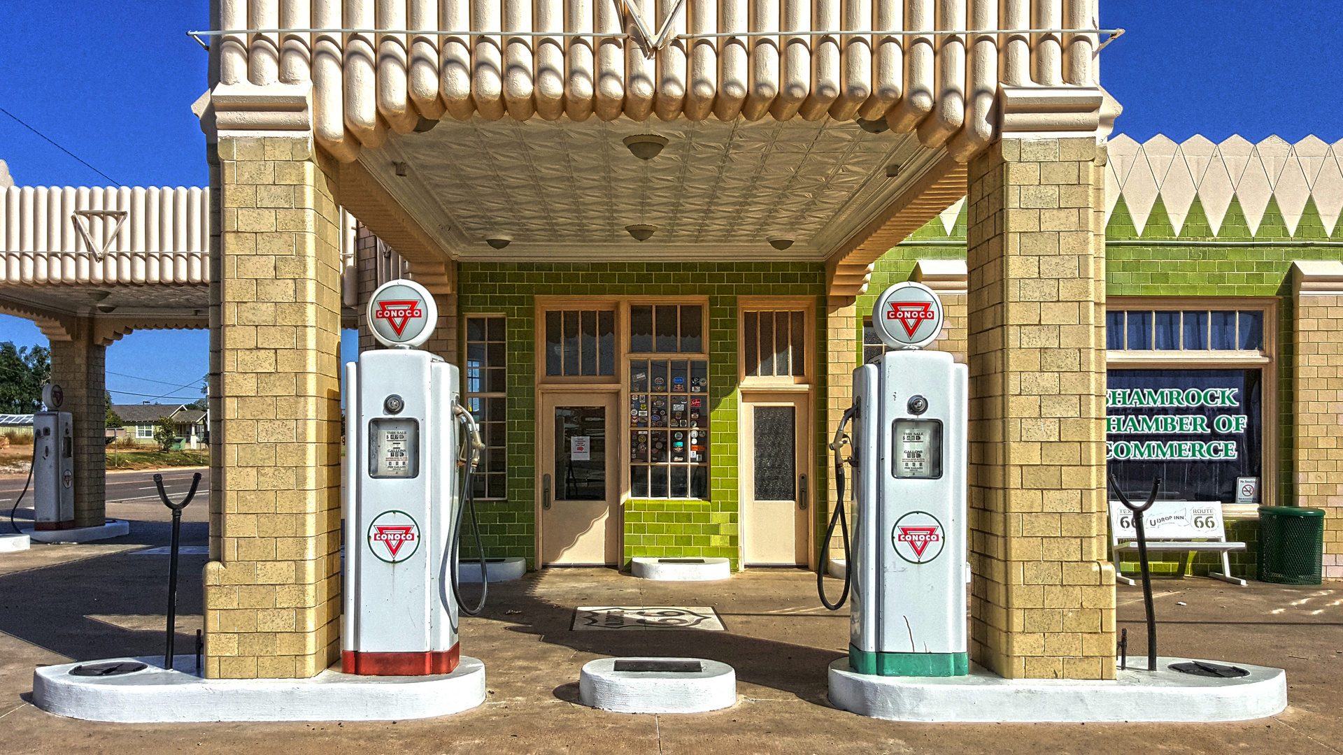 conoco gas station, shamrock, tx.