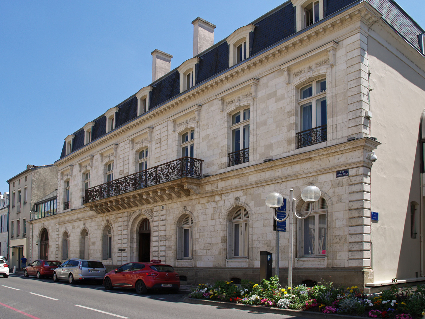 Conseil Général des Landes, rue V Hugo - Mont-de-Marsan - Landkreisamt der Landes, Victor Hugo Str.