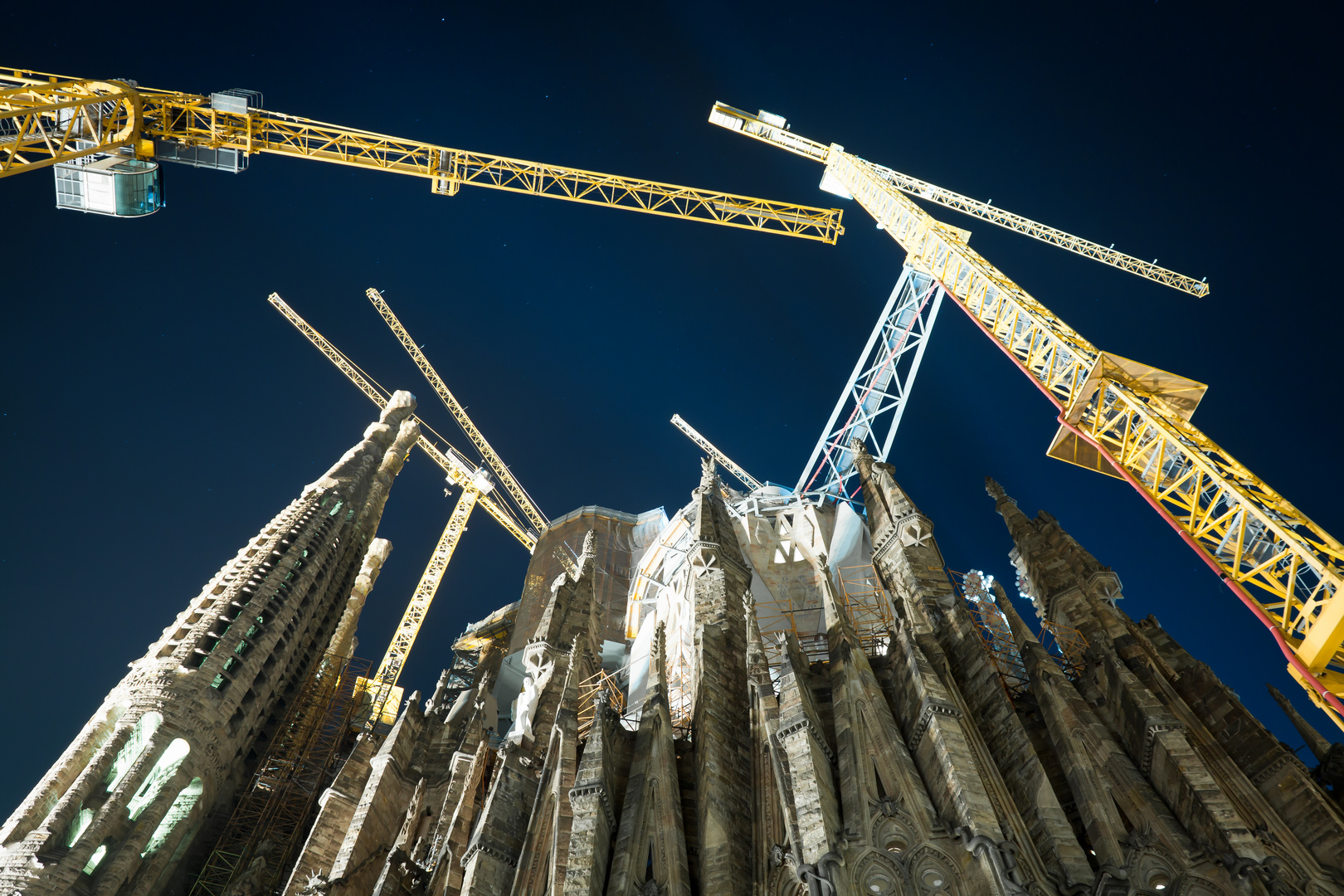 Construction on La Sagrada Familia by night