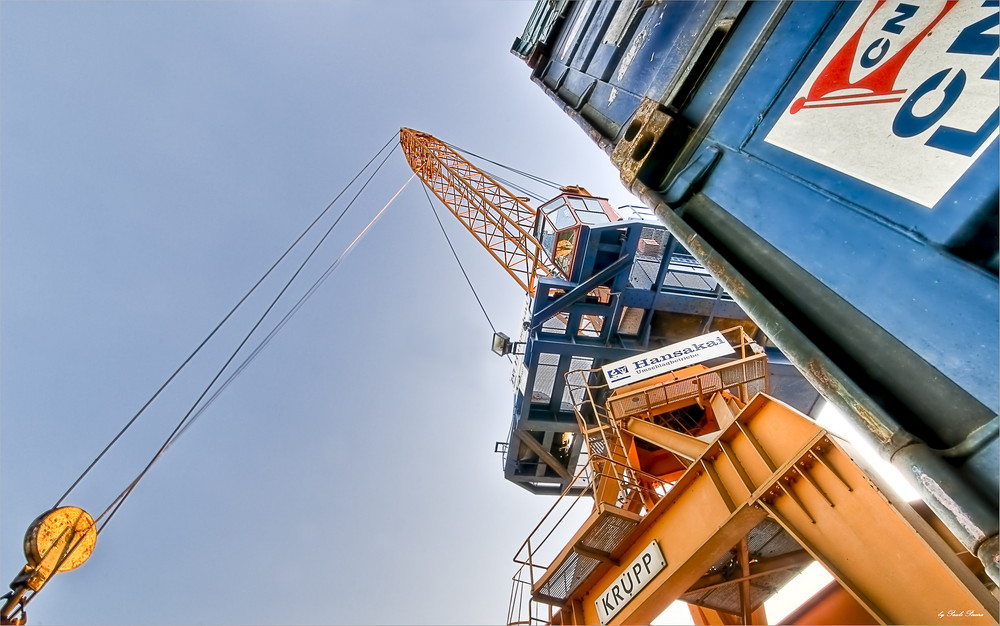 container crane