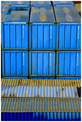 Container in blau