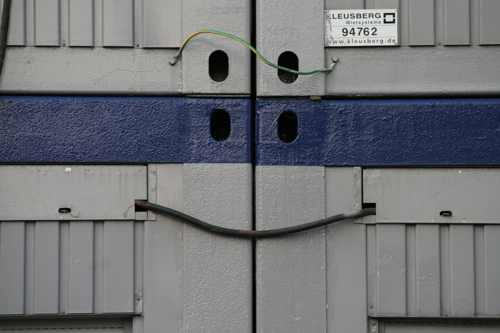 Container-Smile :)