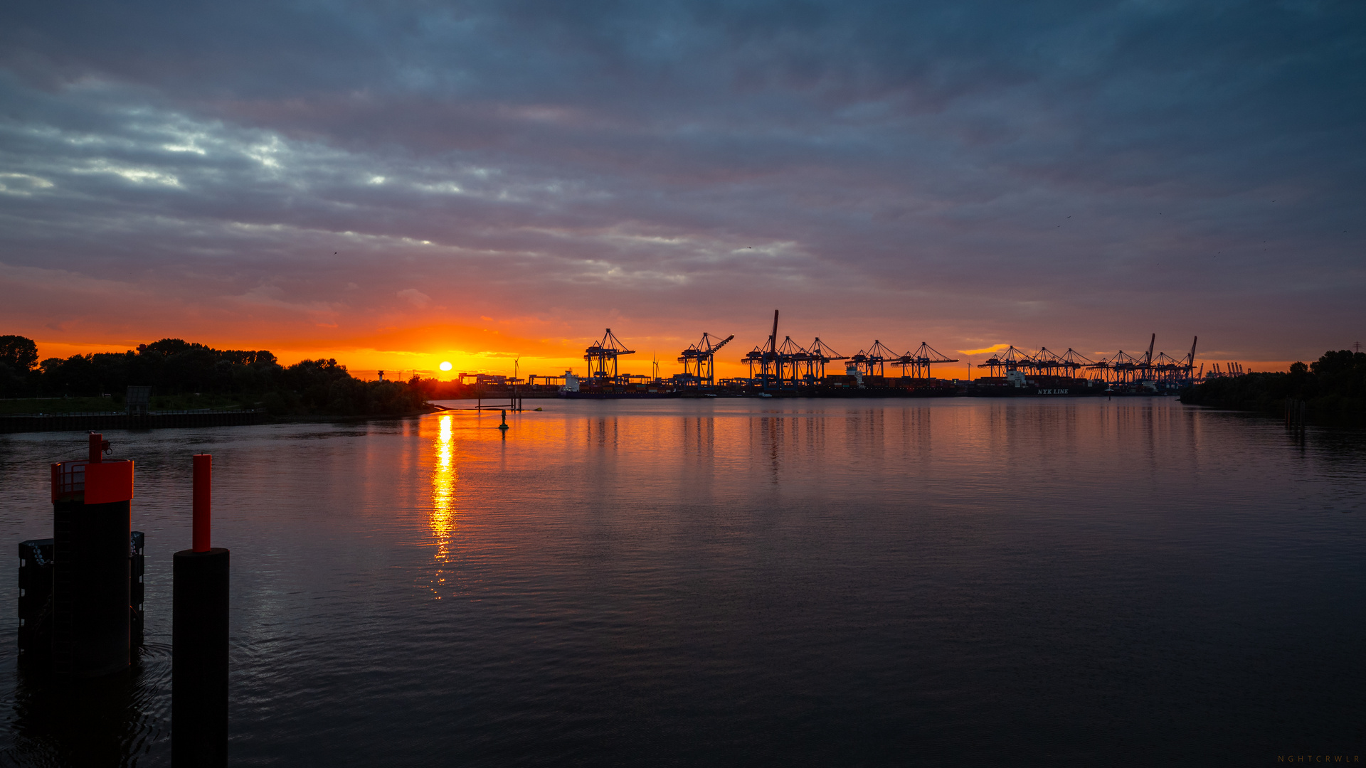 container terminal Altenwerder