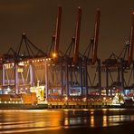 Container-Terminal in HH-Altenwerder