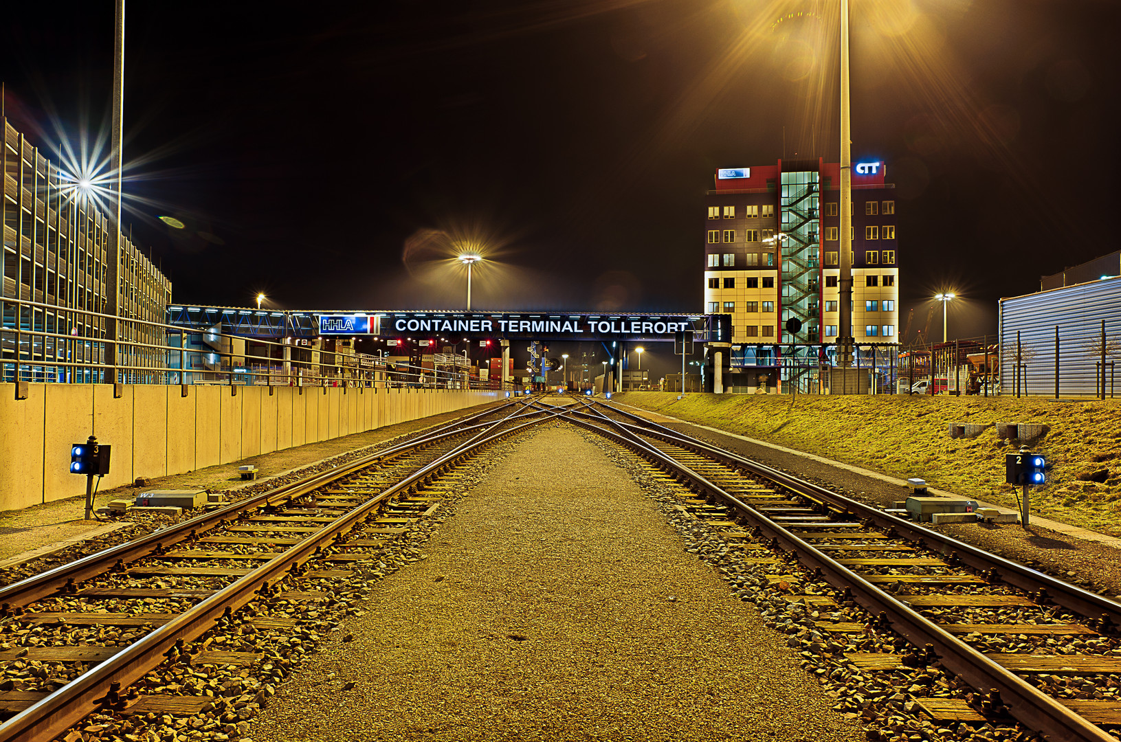 Container Terminal Tollerort, Hamburg Hafen - HDR (Exposure Blending)