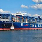 Containerfrachter "CMA CGM Antoine De Saint Exupery".....   