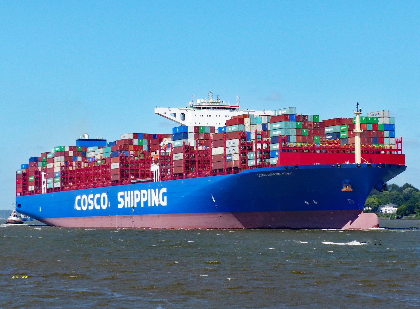 Containerfrachter "Cosco Shipping Virgo"........