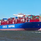 Containerfrachter "Cosco Shipping Virgo"........