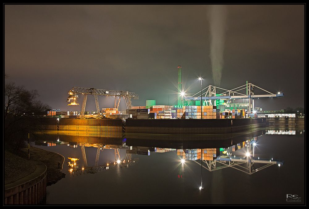 Containerhafen Düsseldorf