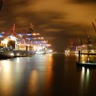 Containerhafen Hamburg bei Nacht