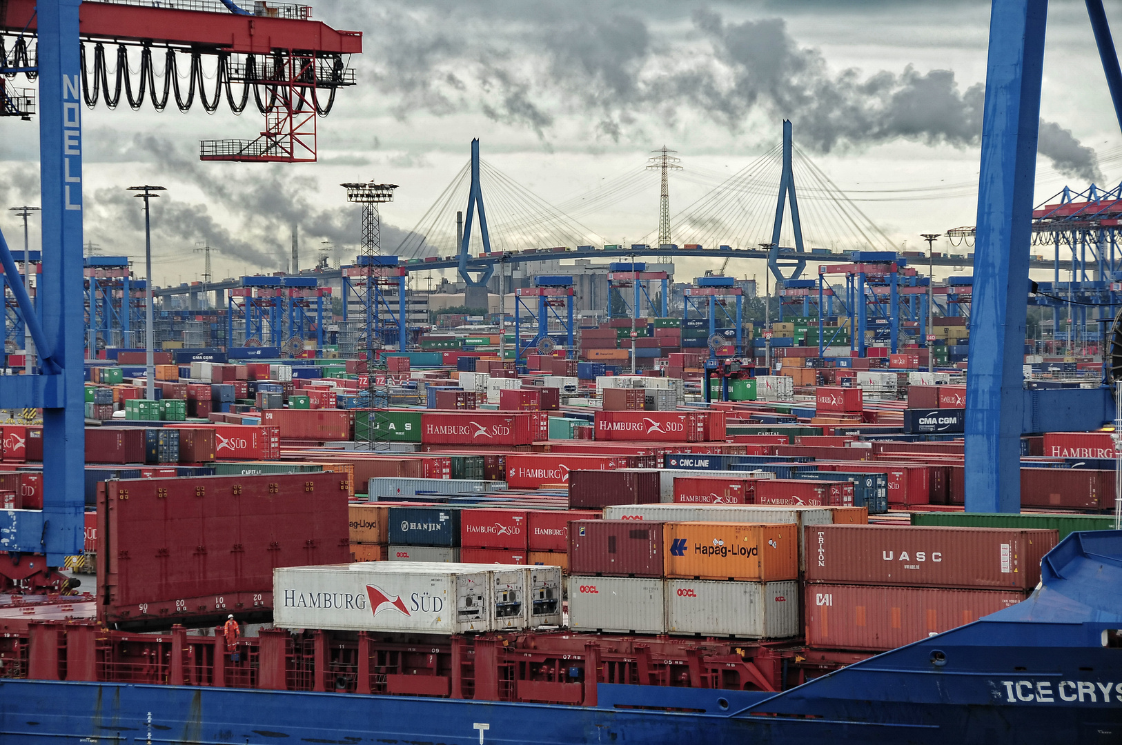 Containerhafen Hamburg