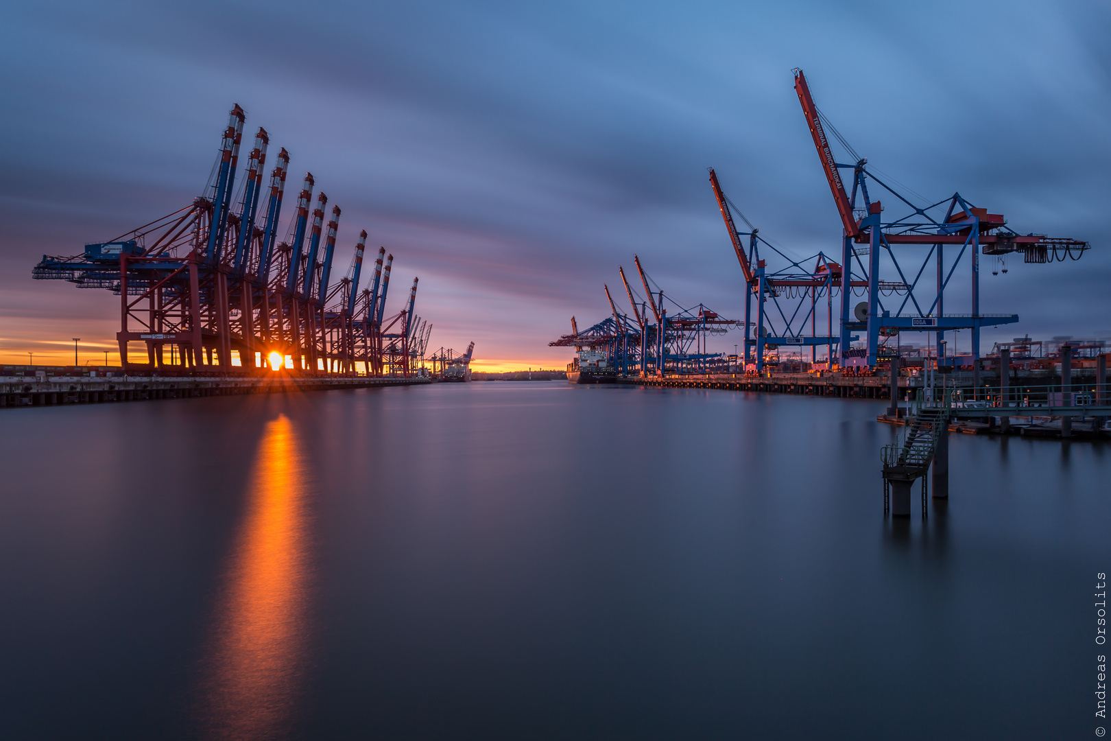 Containerhafen Hamburg