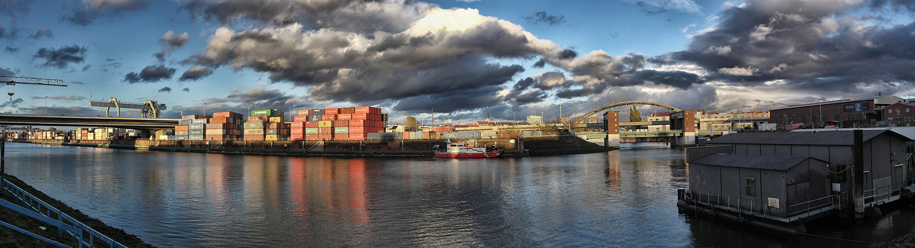 Containerhafen Mannheim