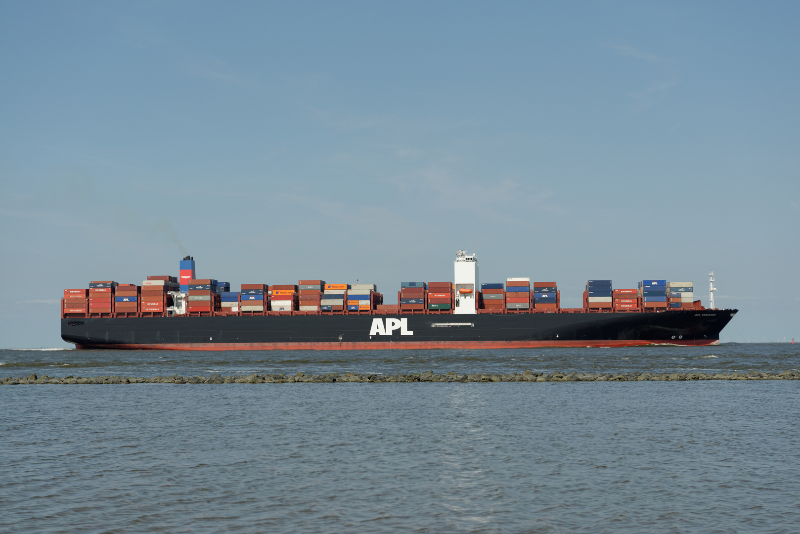 Containerriese APL-Temasek