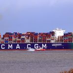 Containerschiff CMA CGM Montmartre der Megamax-24 Baureihe vor Grimmershörn 