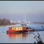 ...ContainerSchiff...