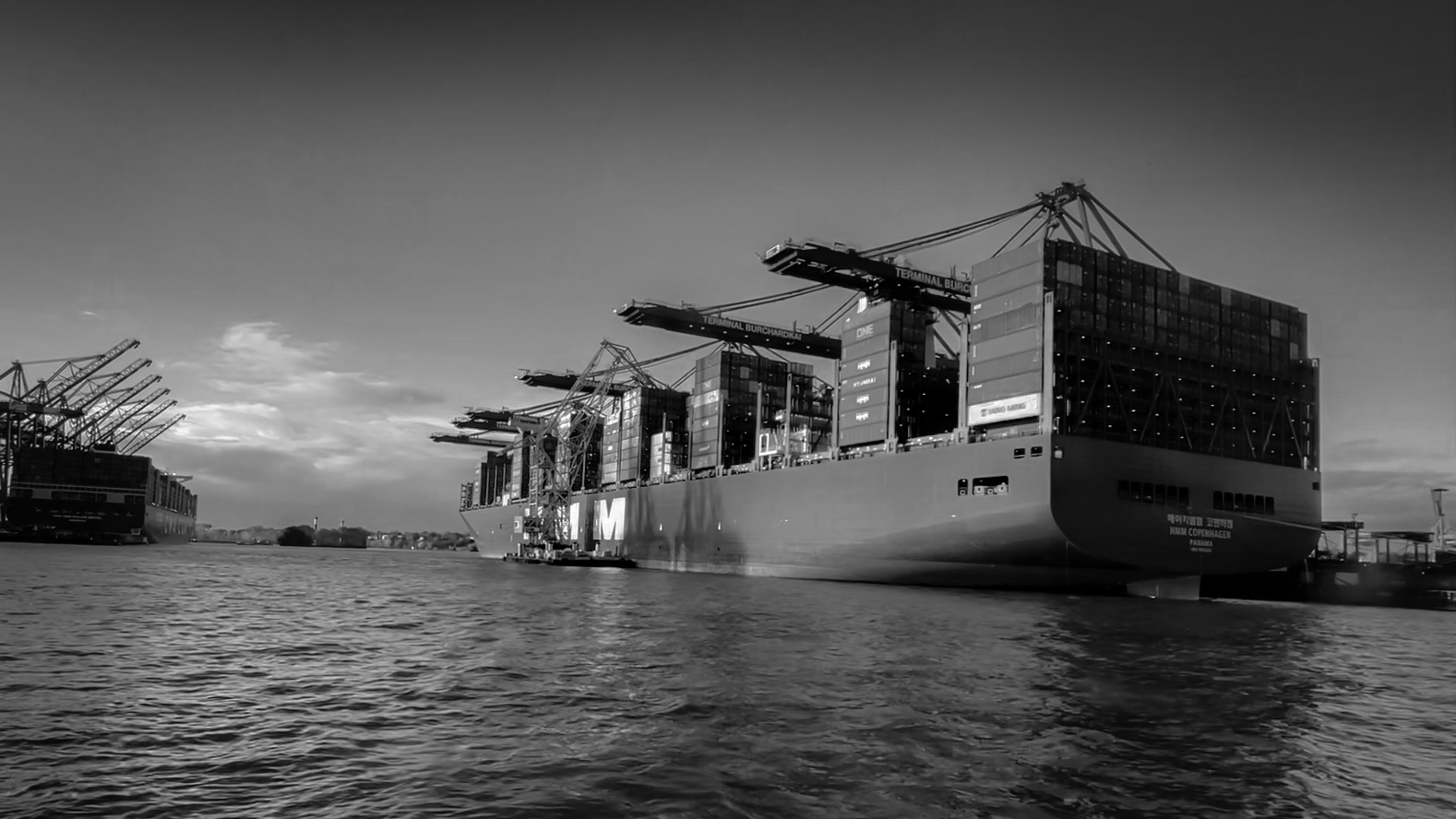 Containerschiff