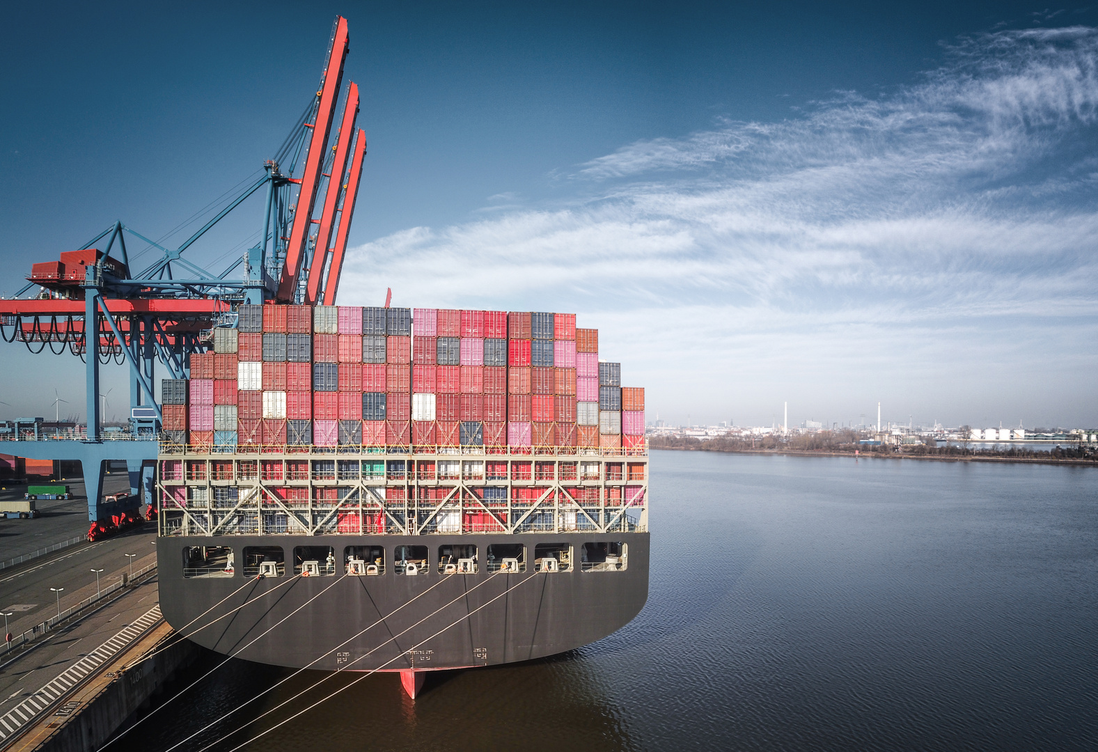 Containerschiff im Hamburger Hafen Foto & Bild | deutschland, europe, hamburg Bilder auf ...