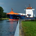 Containerschiff Jorg Ruler auf dem Nord Ostsee Kanal bei Rensburg