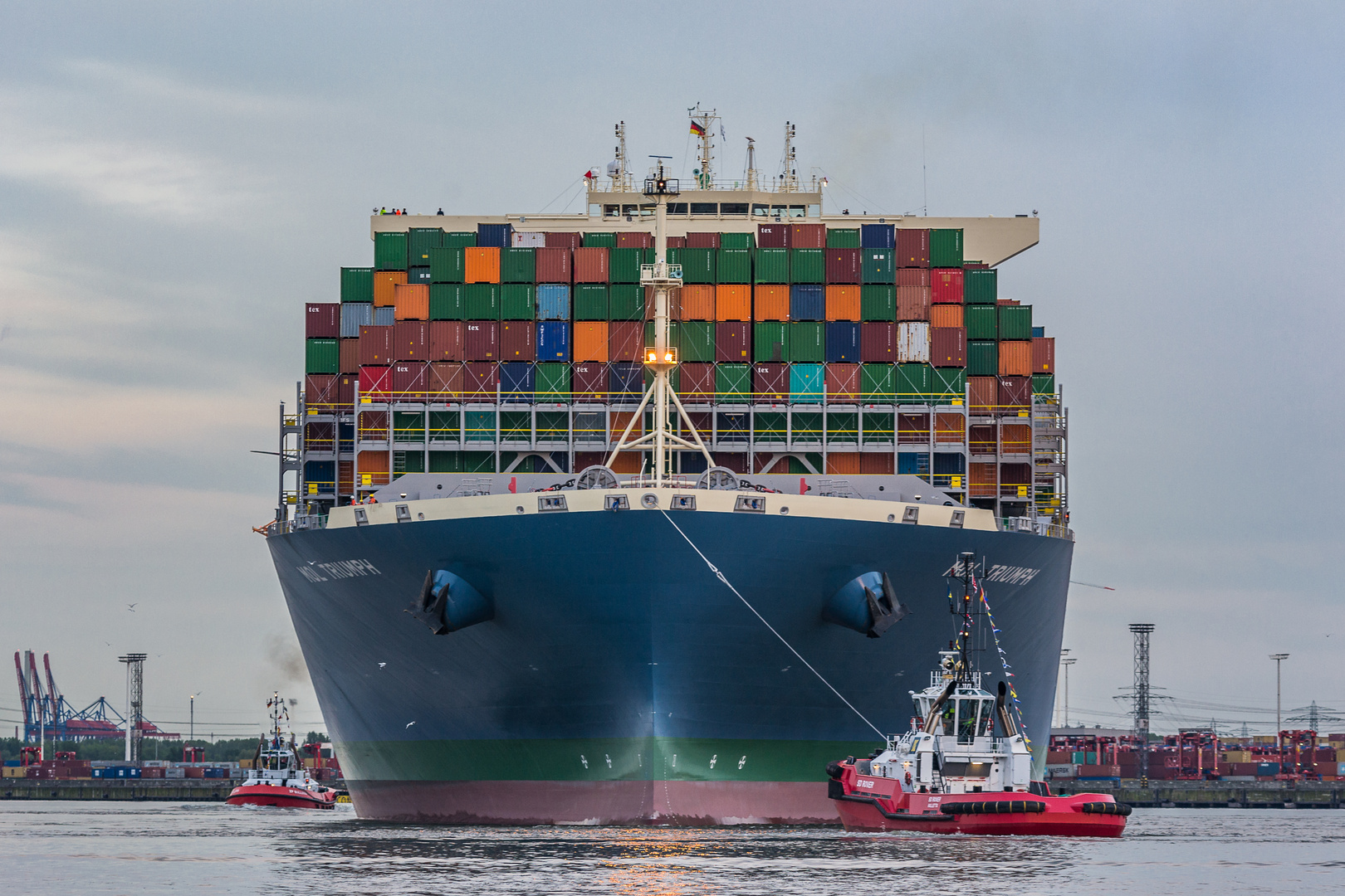 Containerschiff MOL II