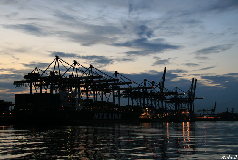 Containerterminal Altenwerder