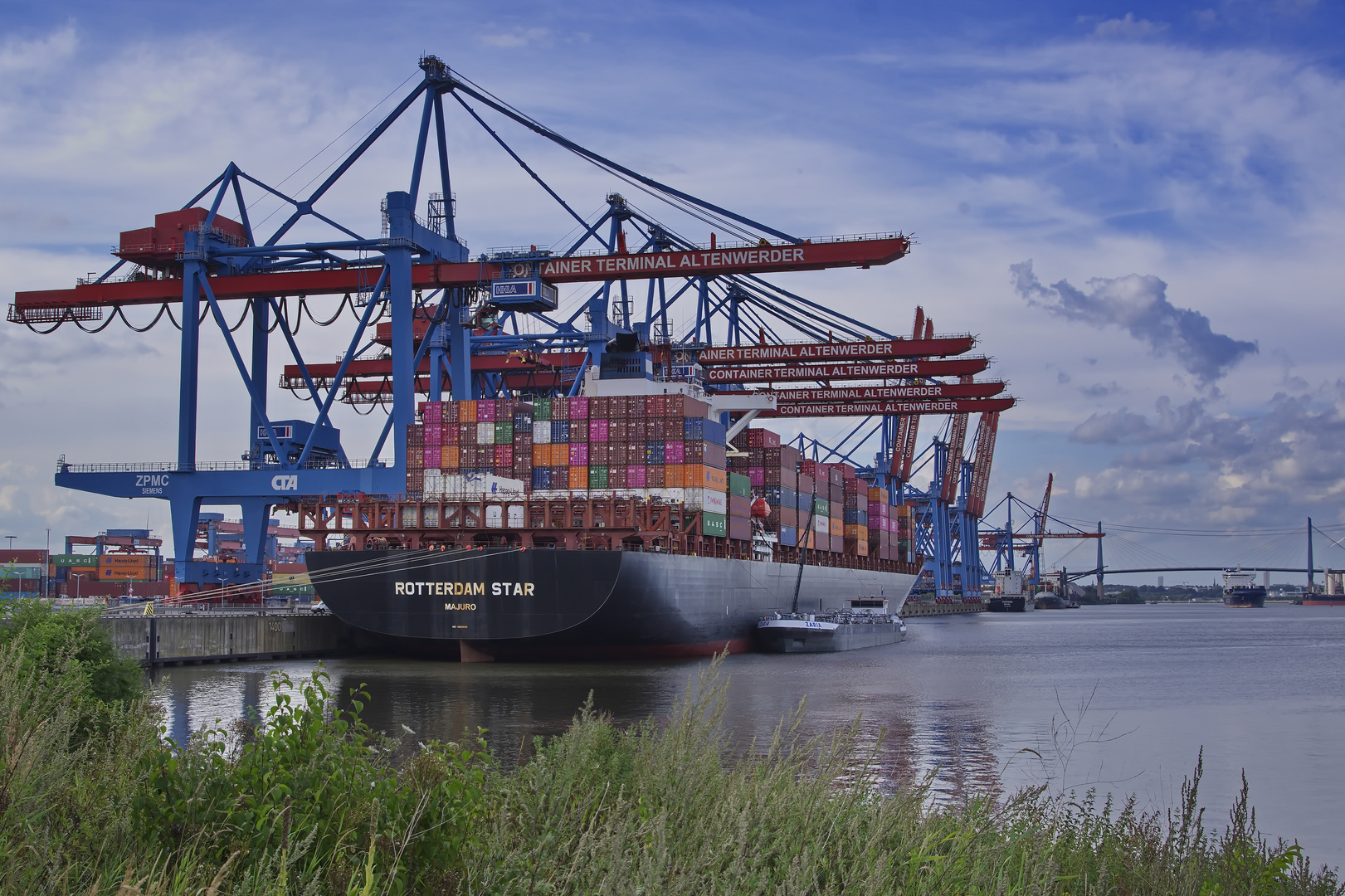 Containerterminal  Hamburg Altenwerder (CTA)