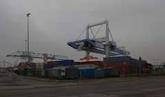 Containerterminal / Rheinhafen Krefeld- Uerdingen.