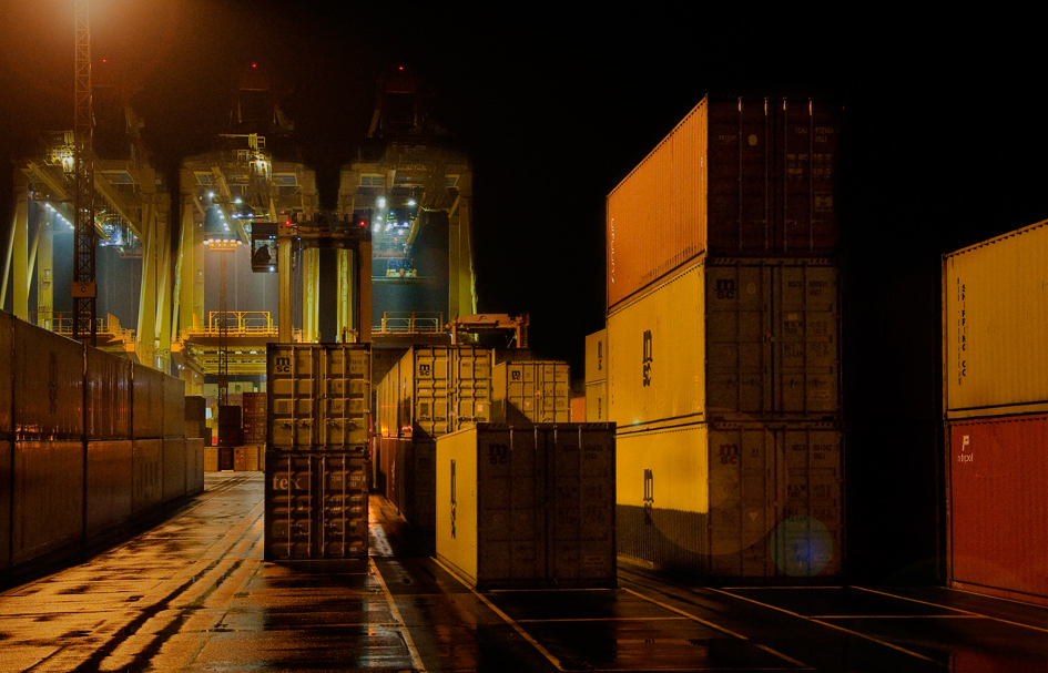 Containerumschlag bei Bremerhaven